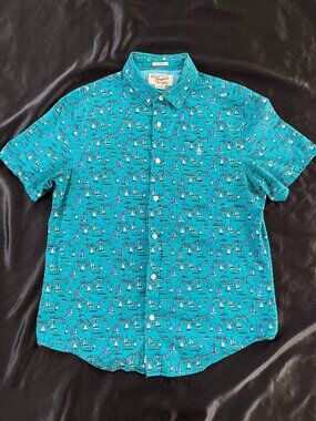 Penguin Original Classic Fit Short Sleeve Button Down blue Shirt Sailboats M